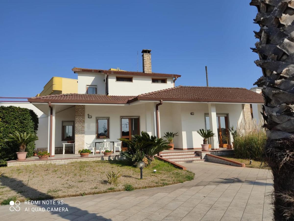 Villa Aristogatti San Pietro Vernotico Kültér fotó
